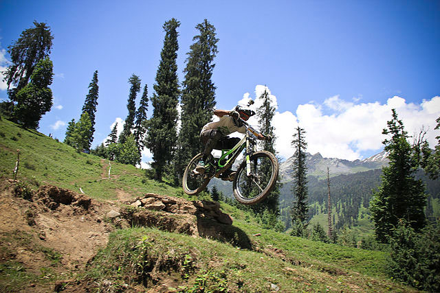 Mountain Biking Mountain Biking